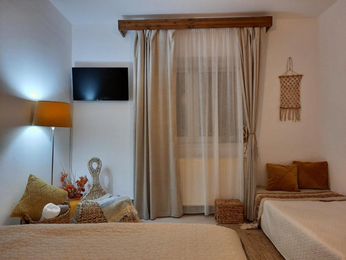 Cocooning In A Lovely Mountain Suite - Two Azuga Exteriér fotografie